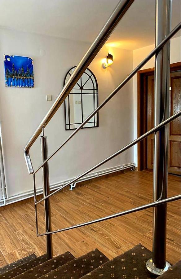 Casa Topazz Zsilvásárhely Kültér fotó