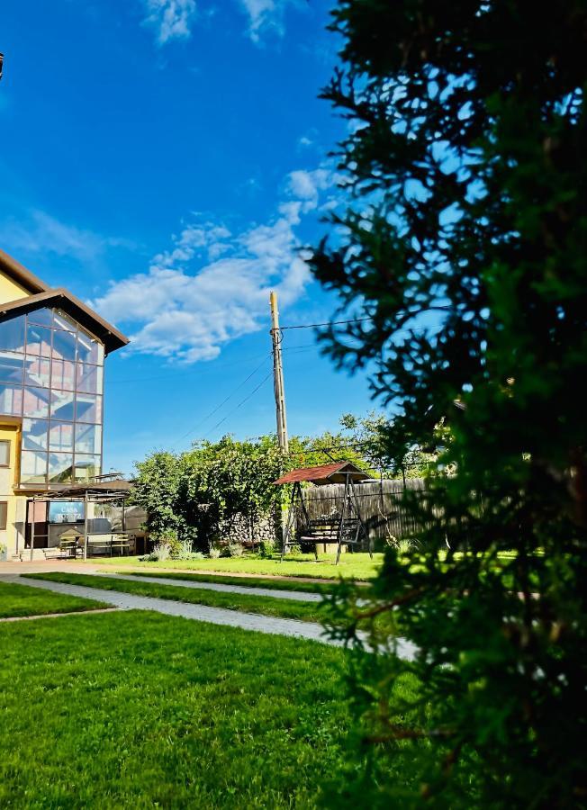 Casa Topazz Zsilvásárhely Kültér fotó